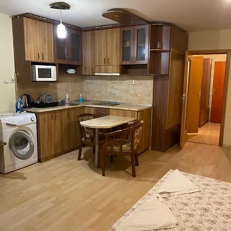 генерал столетов アパート ヴァルナ